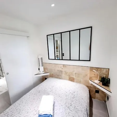 Le Minimal, Chic Escape Between Palavas & Apartment
